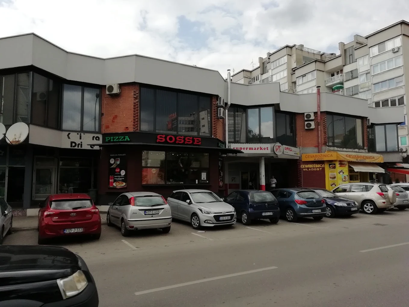 Fast food Mladost — fotografija 2
